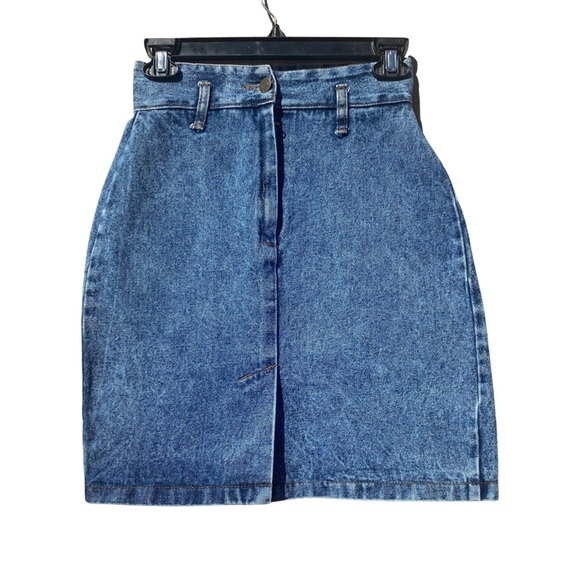 Vintage Denim Skirt - Picture 3 of 4